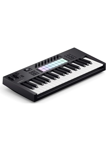 Launchkey 37 [mk4] — Kompakt 37 Tuşlu, Usb, Mıdı Klavye Kontrolörü, Daw Entegrasyonu Ile. Akor Modu, Ölçek Modu, 8 Davul Pedi ve Arpejjatör — Müzik Prodüksiyonu Için Yazılım Paketi Dahil