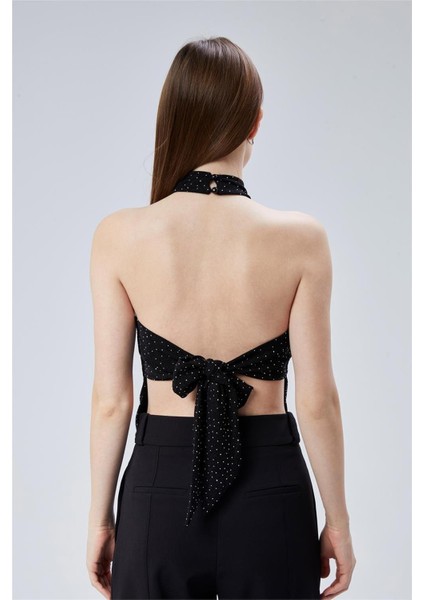 Düğmeli Dik Yaka Top fırsatları