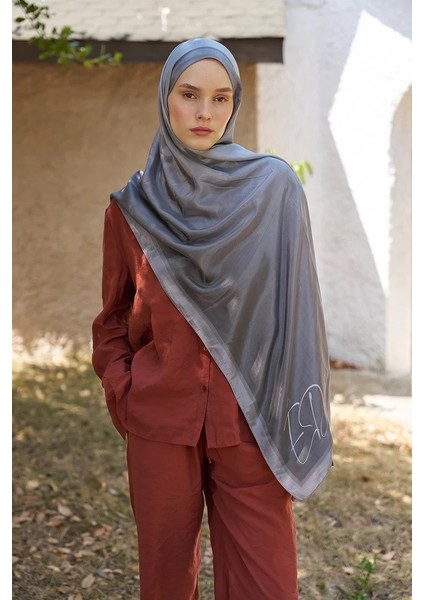 Gri Ed Scarf Inspired Degrade Desen Şal modelleri