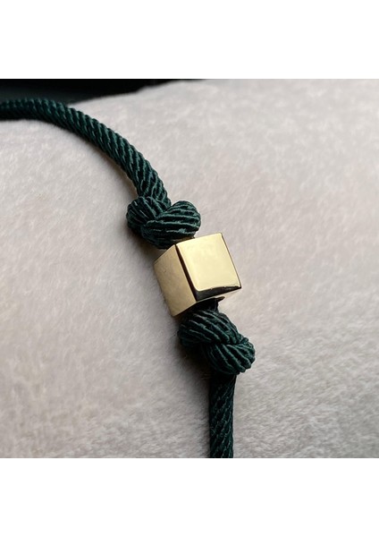 14 Aayar Altın Yeşil Ipli Küp Bileklik