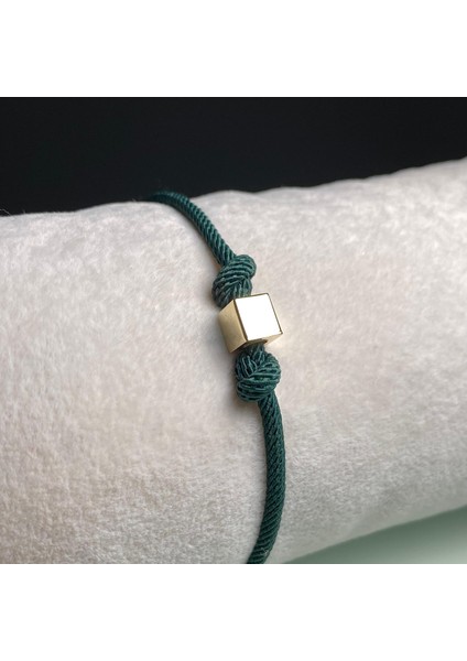 14 Aayar Altın Yeşil Ipli Küp Bileklik modelleri