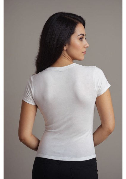 Bisiklet Yaka Beyaz Tişört fiyatları