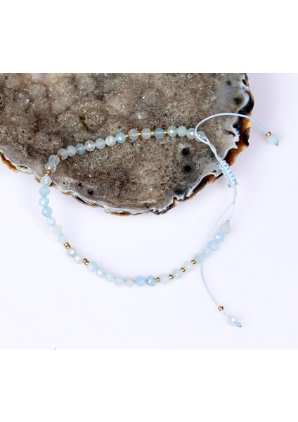 Akuamarin Taşı Bileklik – 3,5 mm Doğal Taş, Makrome Örgülü, Ayarlanabilir Unisex Model indirimleri