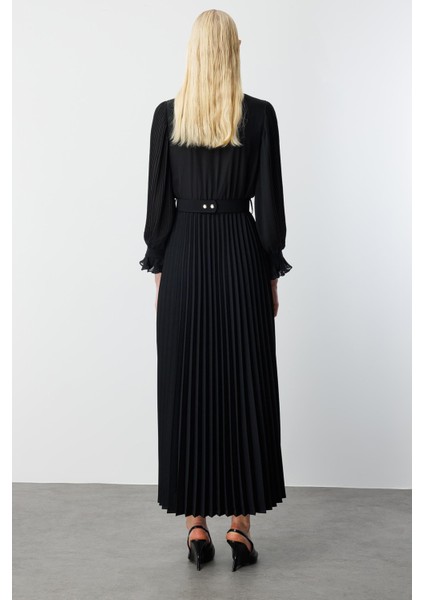 Moda Ilgi Kadın Ön Bedeni Taşlı Piliseli Elbise 0060 Siyah fırsatları