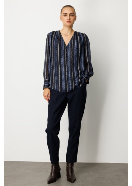 Kadın Süs Düğmeli Desenli Bluz 3063 Lacivert modelleri