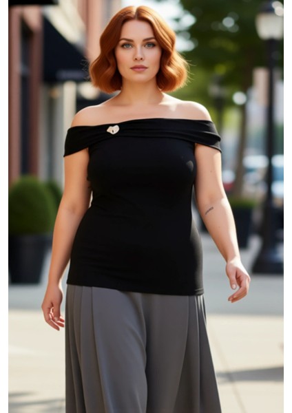 Carmen Yaka Broş Detaylı Örme Büyük Beden Üst Giyim Kadın Kaliteli Şık Rahat Modern Zarif Günlük