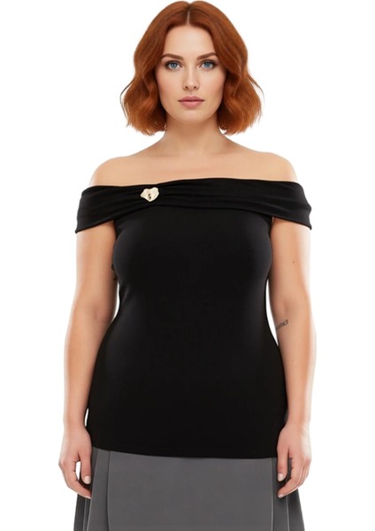 Carmen Yaka Broş Detaylı Örme Büyük Beden Üst Giyim Kadın Kaliteli Şık Rahat Modern Zarif Günlük modelleri