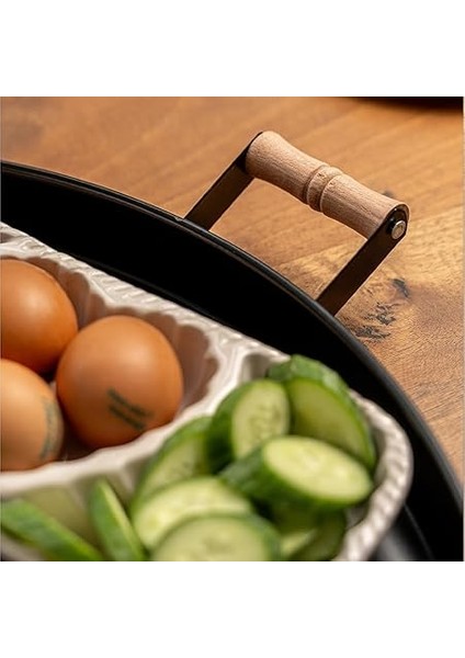 Metal 51CM Ahşap Kulplu Siyah Metal Tepsi Yuvarlak Çay Tepsisi Sunum Tepsisi Tahta Kulplu Büyük Tepsi LN1305S modelleri