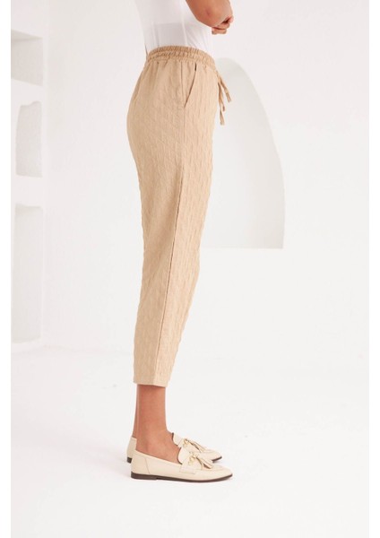 Rahat Kalıp Baklava Desenli Kumaş Pantolon indirimleri