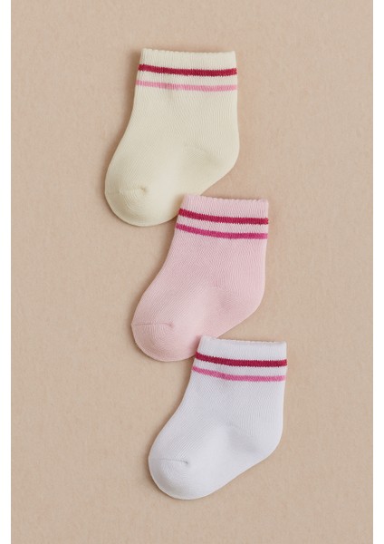 Yenidoğan Bebek 3'lüçorap