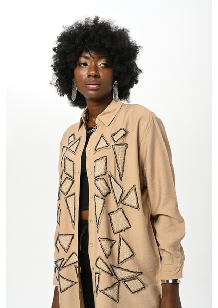 Kadın Geometrik Şekilli Taş Işlemeli Oversize Gömlek fiyatları