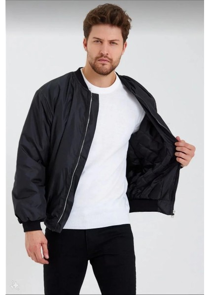Unisex Siyah Bomber Mont – Su Itici Kumaş, Kapitone Astarlı, Fermuarlı ve Günlük Kullanıma Uygun Ceket- Siyah