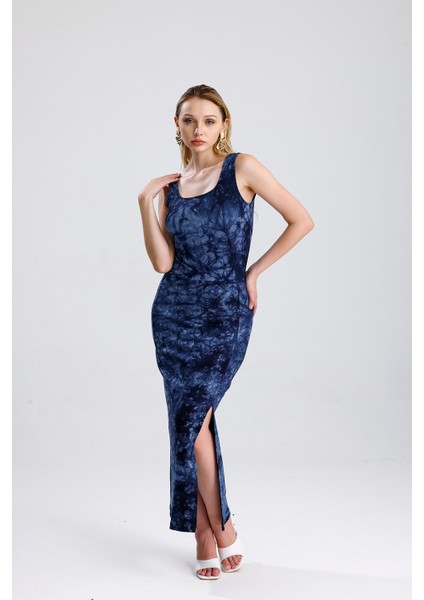 Kolsuz Kare Yaka Yırmaçlı Örme Viskon Elbise | ELB36253 Laci Batik modelleri