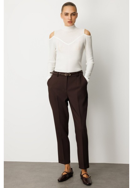 Kadın Beli Kemerli Dar Paça Pantolon 1013 Kahverengi