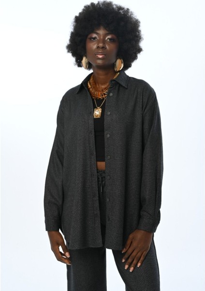 Kadın Düz Renk Simli Oversize Kesim Gömlek fiyatları