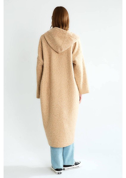 Robin Kadın Kapüşonlu Torba Cep Astarsız Hafif Buklet Kaşe Oversize Uzun Kaban fırsatları