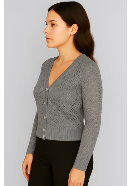 Kadın V Yaka Önü Düğmeli Mevsimlik Hırka fırsatları