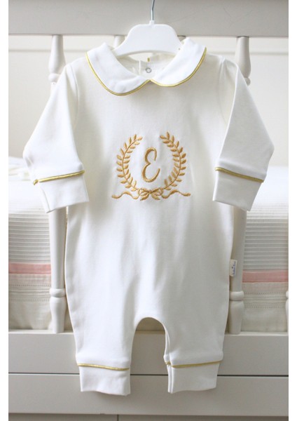 Gold Taç Harf Nakışlı 6'lı Yenidoğan Set %100 Pamuk Tulum Battaniye Şapka Puset Örtü Yastık Eldiven