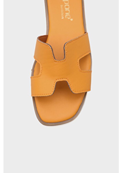 Halsey Kadın Terlik