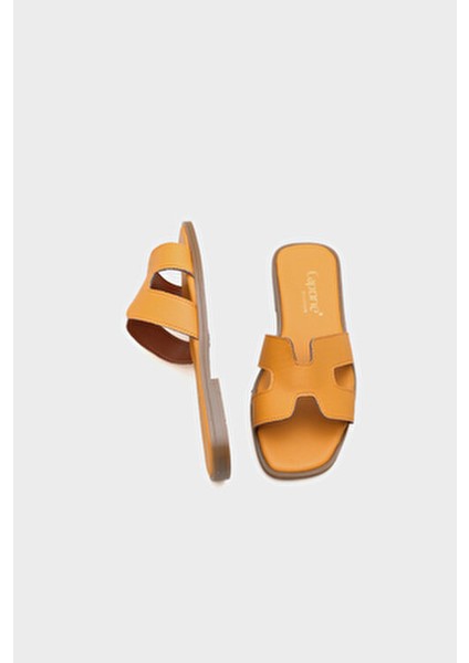 Halsey Kadın Terlik