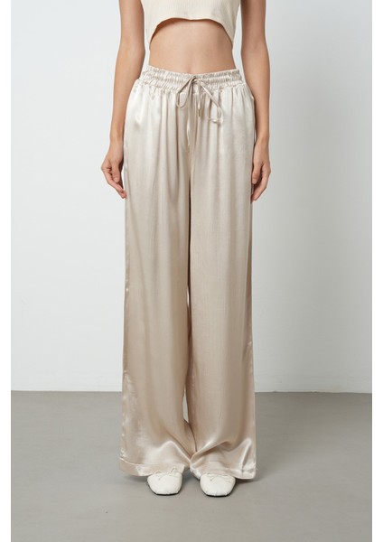 Kadın Açık Bej Düz %100 Viskoz Bol Paça Beli Lastikli Pantolon