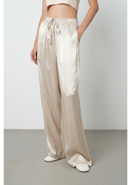 Kadın Açık Bej Düz %100 Viskoz Bol Paça Beli Lastikli Pantolon modelleri