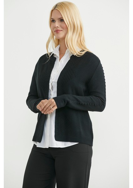 Yuvarlak Yaka Motifli Triko Hırka - Siyah modelleri