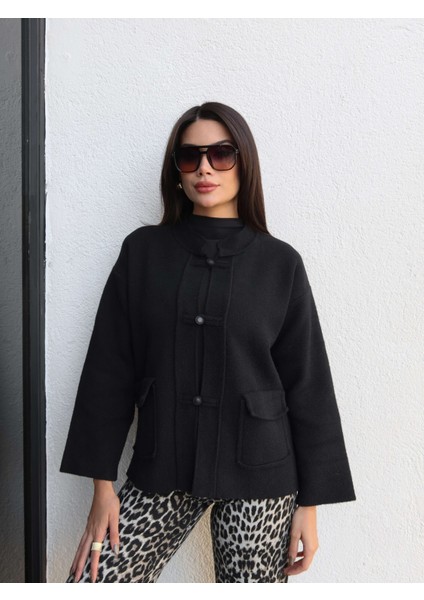 Dik Yaka Cepli Triko Hırka