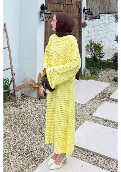 Ajurlu Triko Tesettür Takım Sarı fiyatları