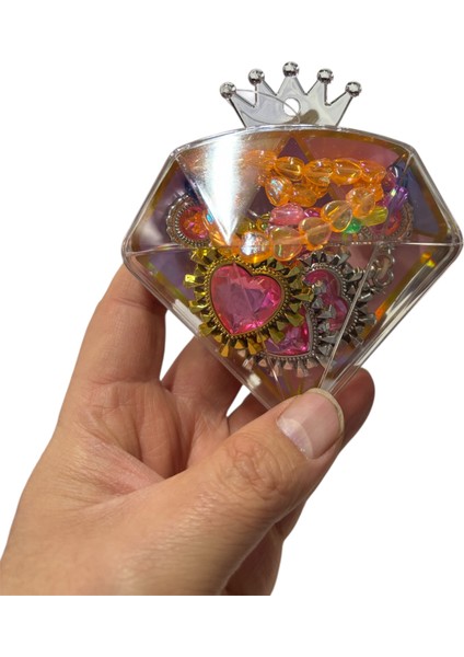 Prenses Elmas Kutusunda Takı Seti fiyatları