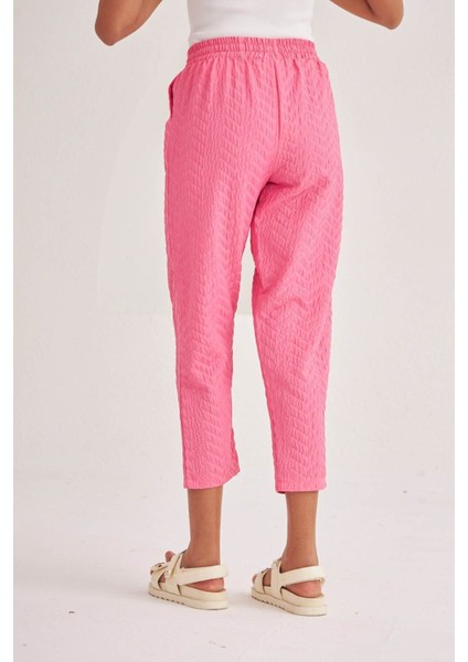 Kadın Geometrik Desenli Rahat Kalıp Kumaş Pantolon fırsatları