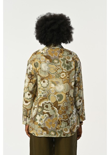 Kadın Desenli Gömlek indirimleri