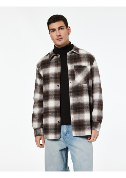 Regular Fit Cep Detaylı Uzun Kollu Klasik Yaka Oduncu Gömleği