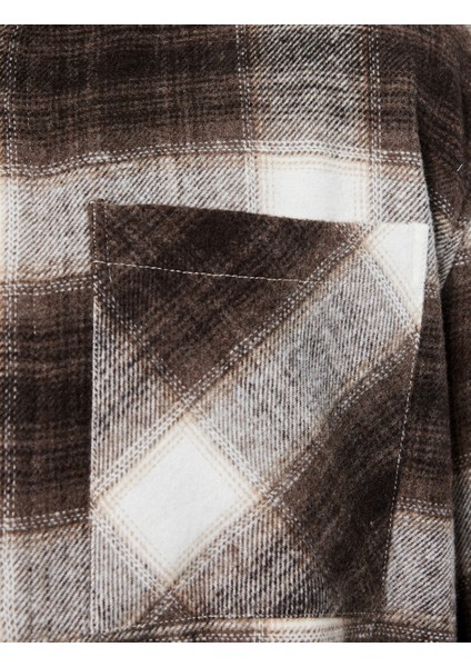 Regular Fit Cep Detaylı Uzun Kollu Klasik Yaka Oduncu Gömleği