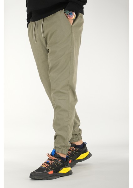 Erkek Açık Haki Jogger Pantolon Rahat Kesim Pamuklu Lastikli Paça Ipli modelleri