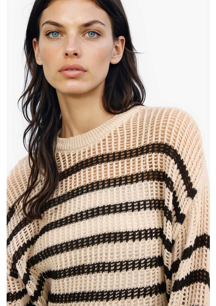 Regular Fit Bisiklet Yaka Çizgili Triko Kazak E6994AX25SM modelleri