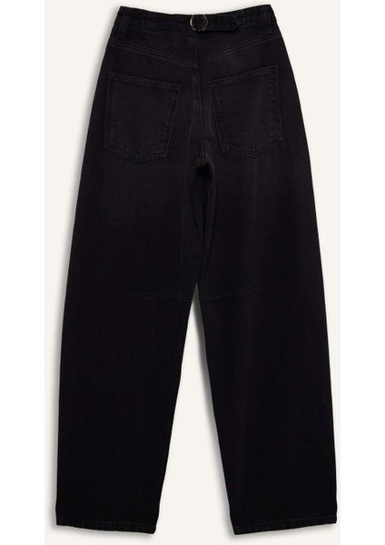 Baggy Fit Yüksek Bel Düz Paça Uzun Jean Pantolon F2960AX25WN