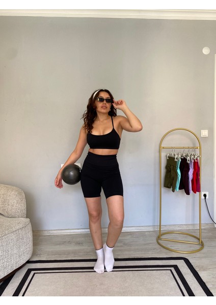 Kalçası Büzgülü Ekstra Push Up Seamless Spor Fitnes Yogo Şort modelleri