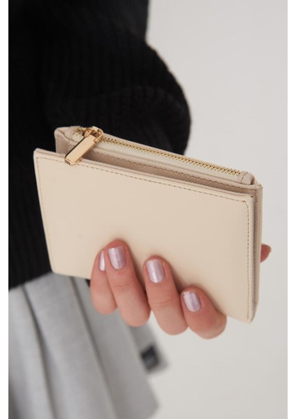 Fermuarlı Çıtçıt Kapamalı Cüzdan CZDN79-F8