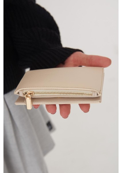 Fermuarlı Çıtçıt Kapamalı Cüzdan CZDN79-F8 modelleri