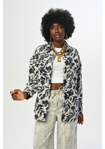 Kadın Karışık Çiçek Desenli Lacivert Gömlek fiyatları