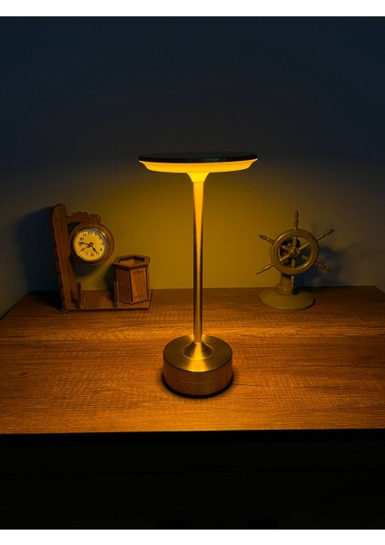 Toronto Şarjlı Masa Lambası