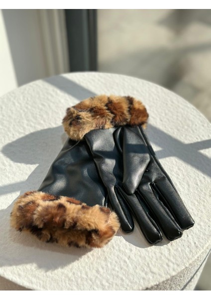 Kadın Siyah Deri Leopar Kürk Detaylı Eldiven modelleri