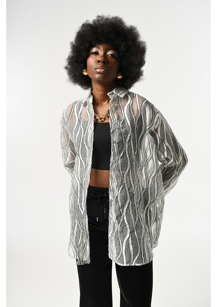 Kadın Transparan Desenli Oversize Kesim Gömlek modelleri