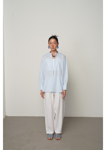 Kadın Serin Esinti Ince Çizgili Bisiklet Yaka Mavi Gömlek fırsatları