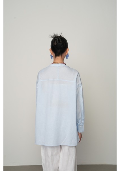 Kadın Serin Esinti Ince Çizgili Bisiklet Yaka Mavi Gömlek indirimleri