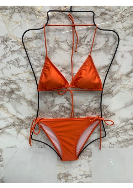 Kadın Likralı Yandan Boyundan Bağlamalı Şık Ipli Üçgen Bikini Takım