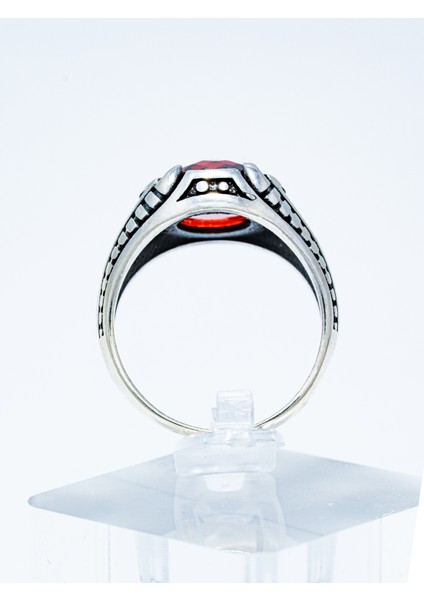 Kırmızı Zirkon Taşlı - Şık Desenli 925 Ayar Saf Gümüş Yüzük