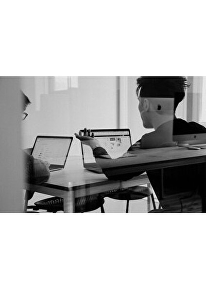 Windows 10 Pro Dijital Lisans Anahtarı Mor Renkli Seyyar Tekli Anahtar 1 Adet fırsatları