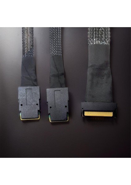 Mclo X8 Mcıo 8I(74P) - Çift SFF-8087 Kablo Pcıe5.0 Sunucu Adaptörü (Yurt Dışından) modelleri